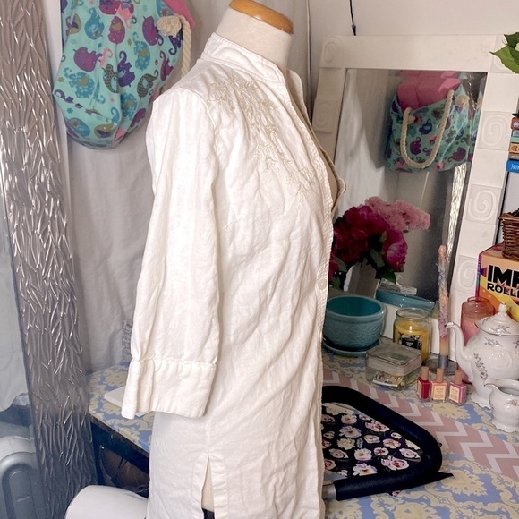 🌷 Basic One🌷 White Linen Tunic Blouse Sequin Embroidered Decoration - Picture 6 of 8